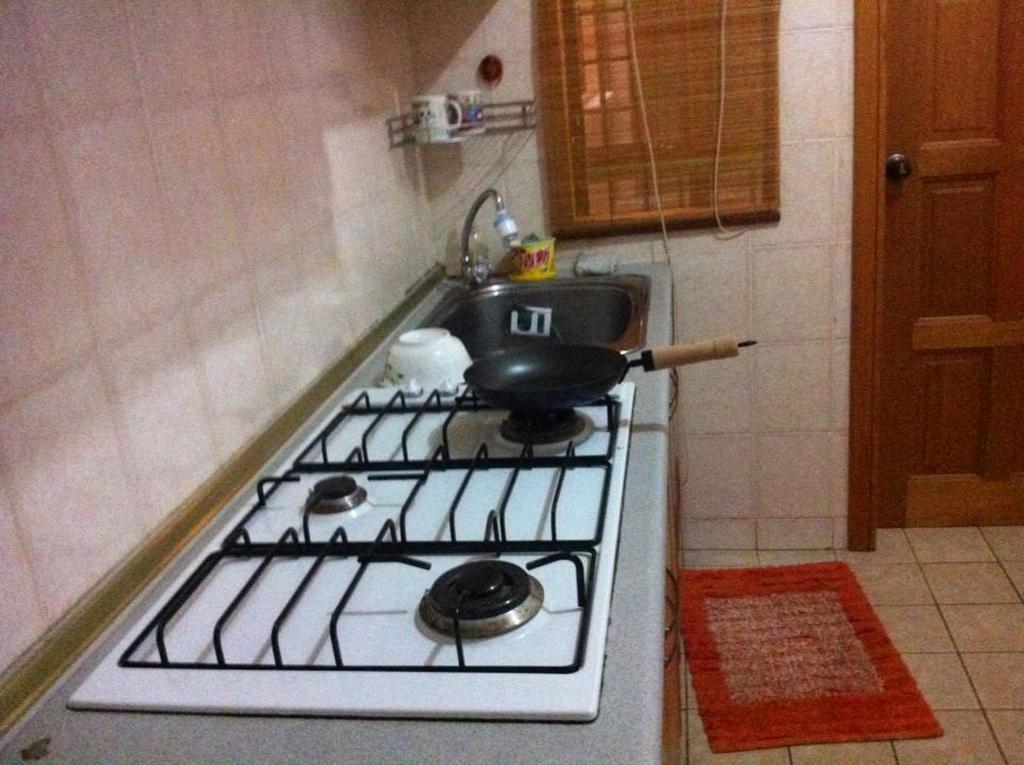 Marina Condominium Holiday Homestay Kota Kinabalu Ngoại thất bức ảnh