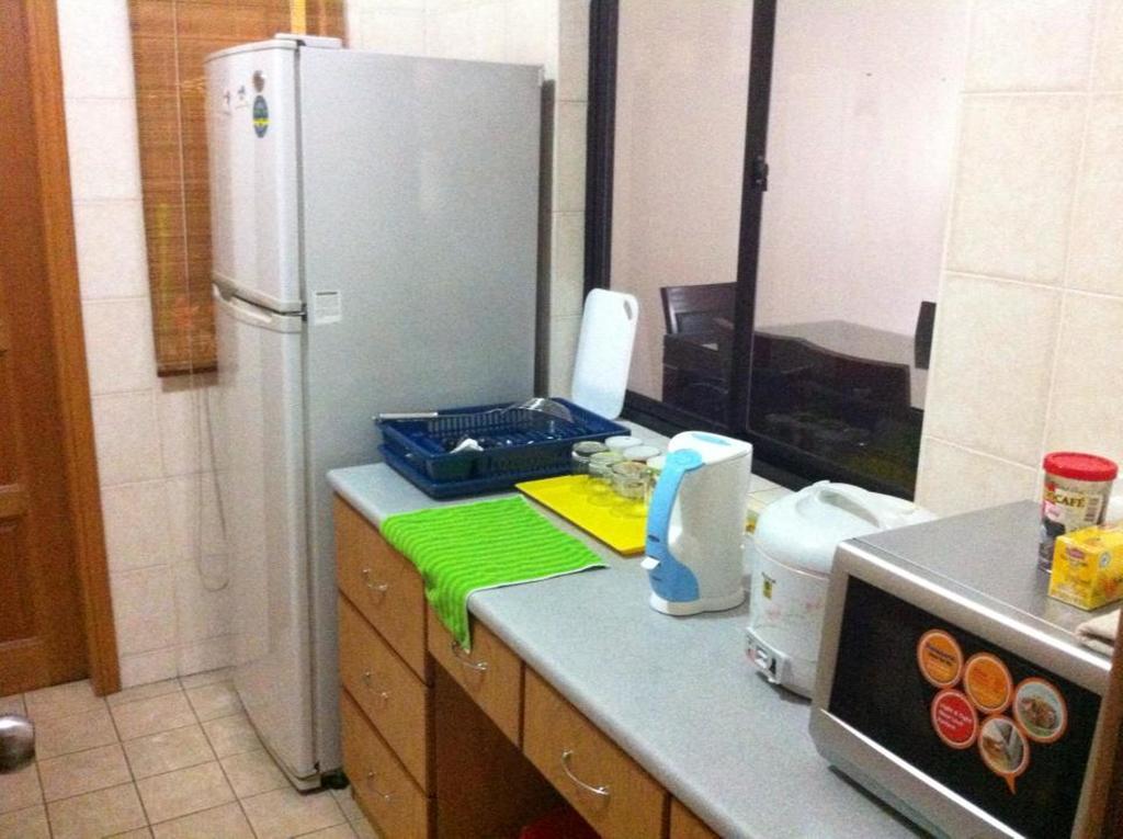 Marina Condominium Holiday Homestay Kota Kinabalu Ngoại thất bức ảnh